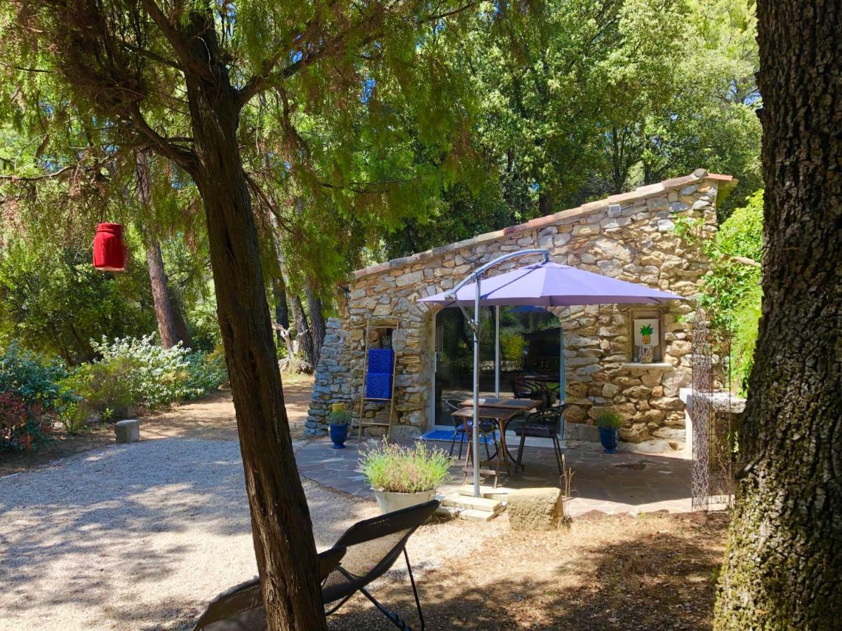 Les Cabanons Sainte Victoire Hotel Exterior photo